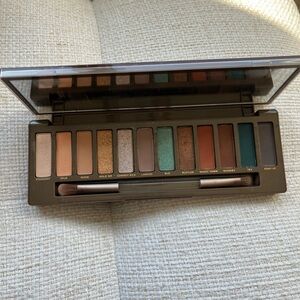 Urban decay naked Wild West palette